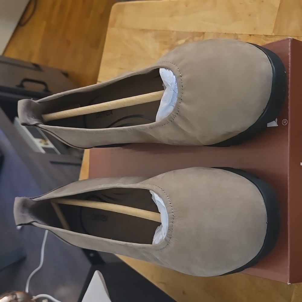 Aetrex flats shoes
